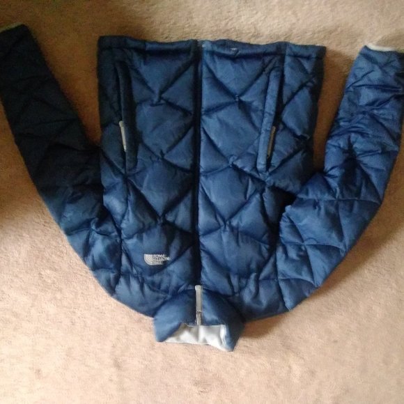 North Face Jacket - Picture 2 of 6